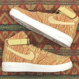 NWB Nike Air Force 1 Ultraforce High Team Gold Equipe Orange